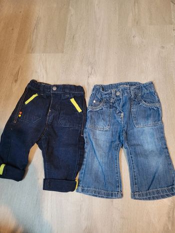 Lot jeans bébé 6 mois