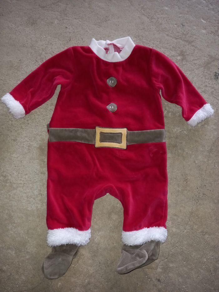 Pyjama père Noël 🎅 9 moisPyjama père Noël 🎅 9 mois