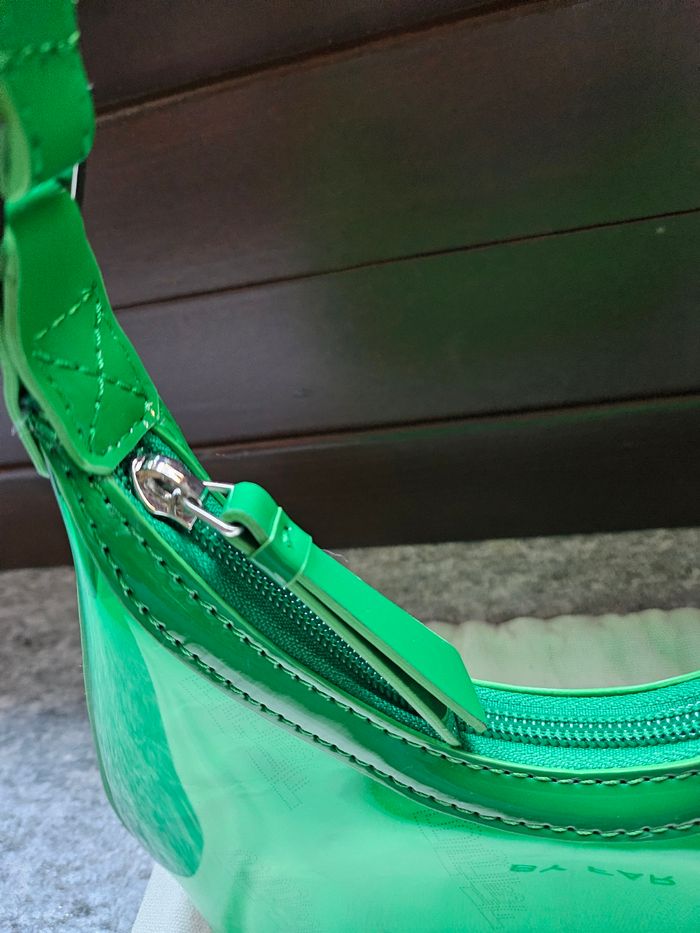 By Far - photo numéro 4