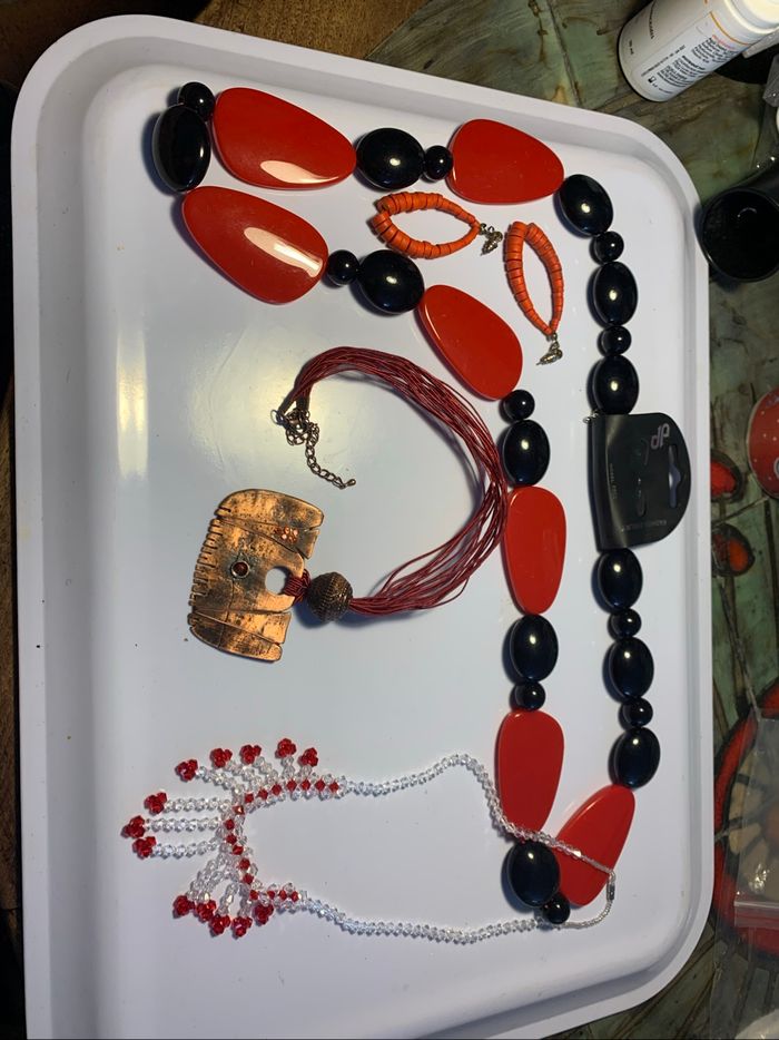 Gros lot bijoux rouges (voir descriptif) - photo numéro 8