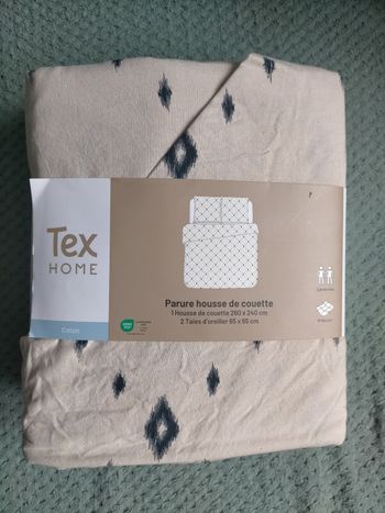 Parure housse de couette en coton+ ses 2 taies d'oreillers/260x240 cm