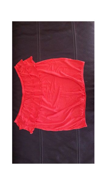 Haut sans bretelle (type "bandeau" ) taille L