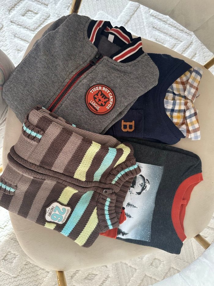 Lot de vêtement bébé