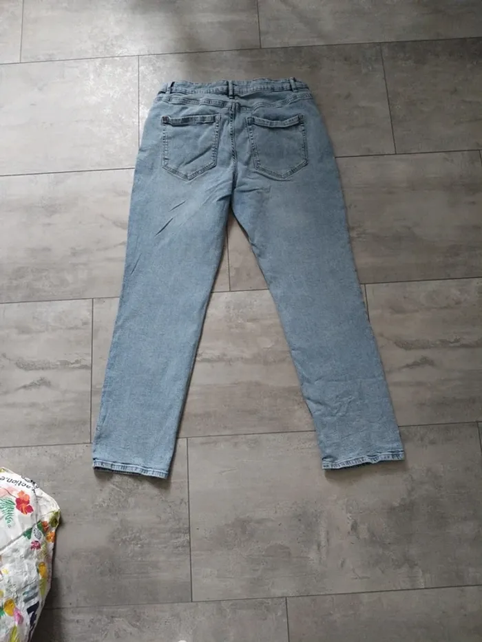 Jeans taille 44 - photo numéro 2