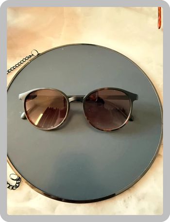 Lunette de soleil ronde léopard