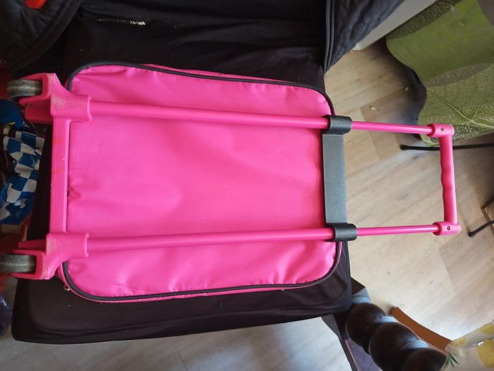 Sac a roulettes barbie - photo numéro 2
