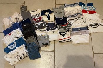 Lot bébé garçon taille 12 mois