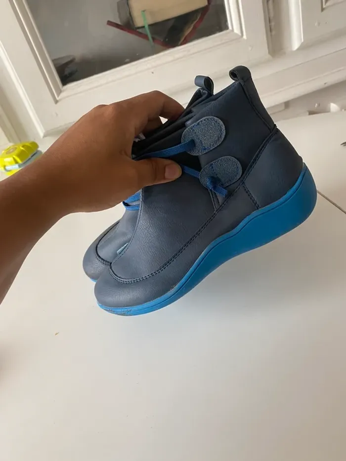 Chaussures fille 35 - photo numéro 4