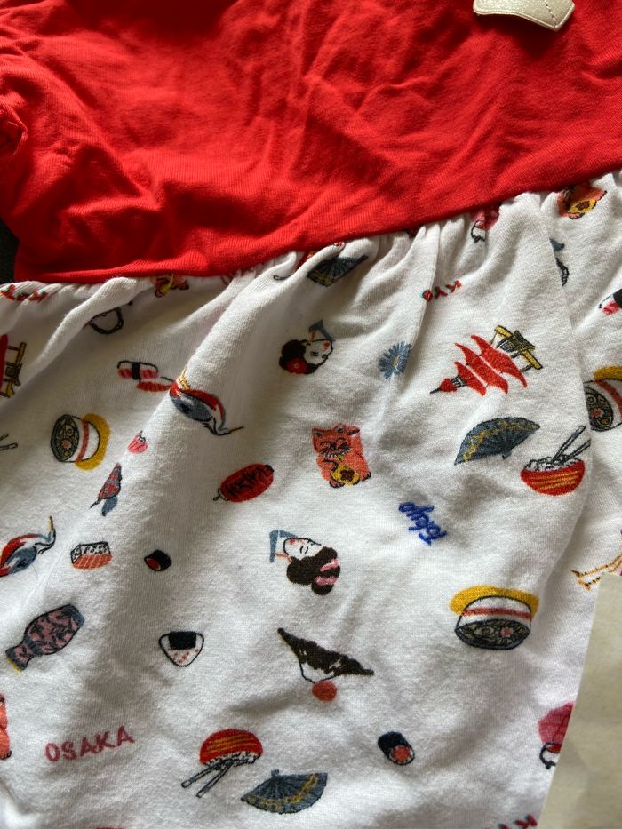 Robe rouge et blanche - photo numéro 2