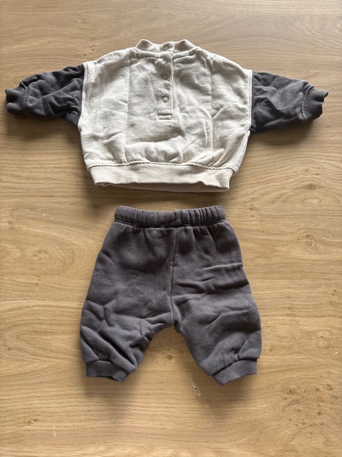 Ensemble Winnie 1 mois - photo numéro 2