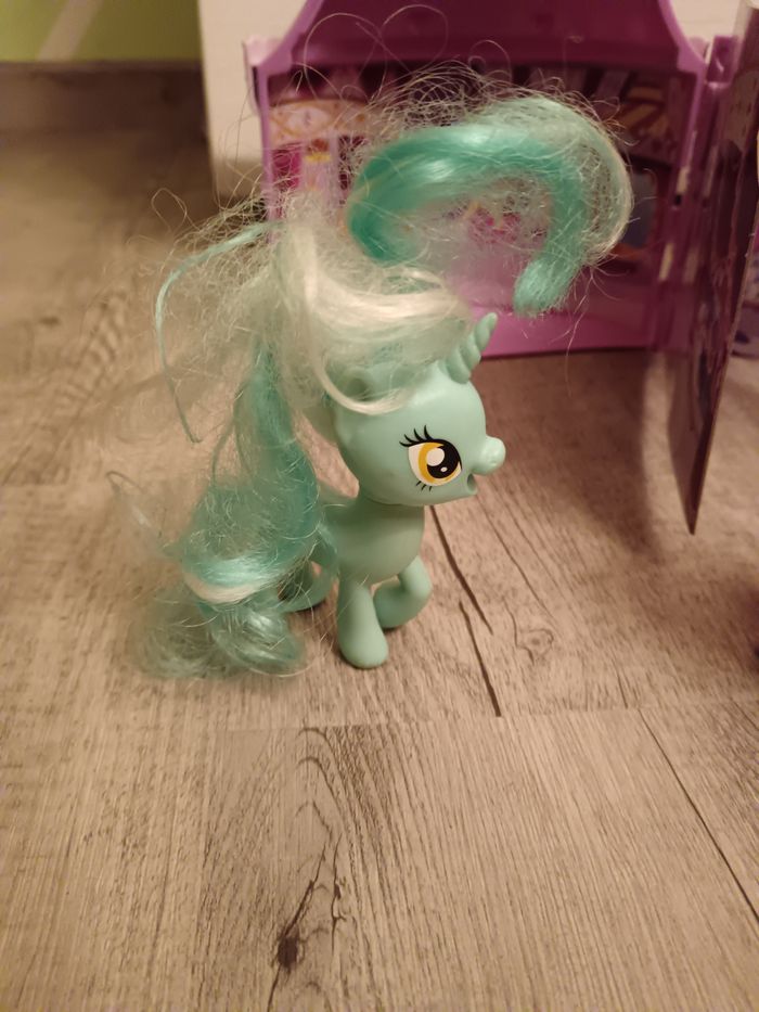 Château princesse Little Pony - photo numéro 7