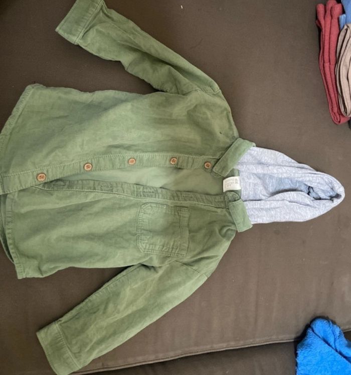 Lot vêtements garçon 86 cm - photo numéro 6