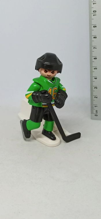 Homme joueur de hockey sur glace hockeyeur playmobil