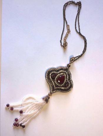 Collier style ancien