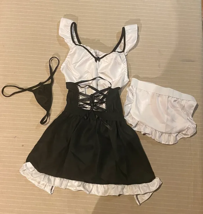 Déguisement, cosplay, femme de ménage taille S - photo numéro 2