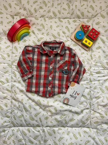 chemise manches longues gris et rouge 18 mois tout compte fait