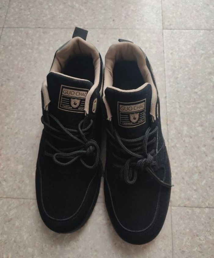 Chaussure - photo numéro 2