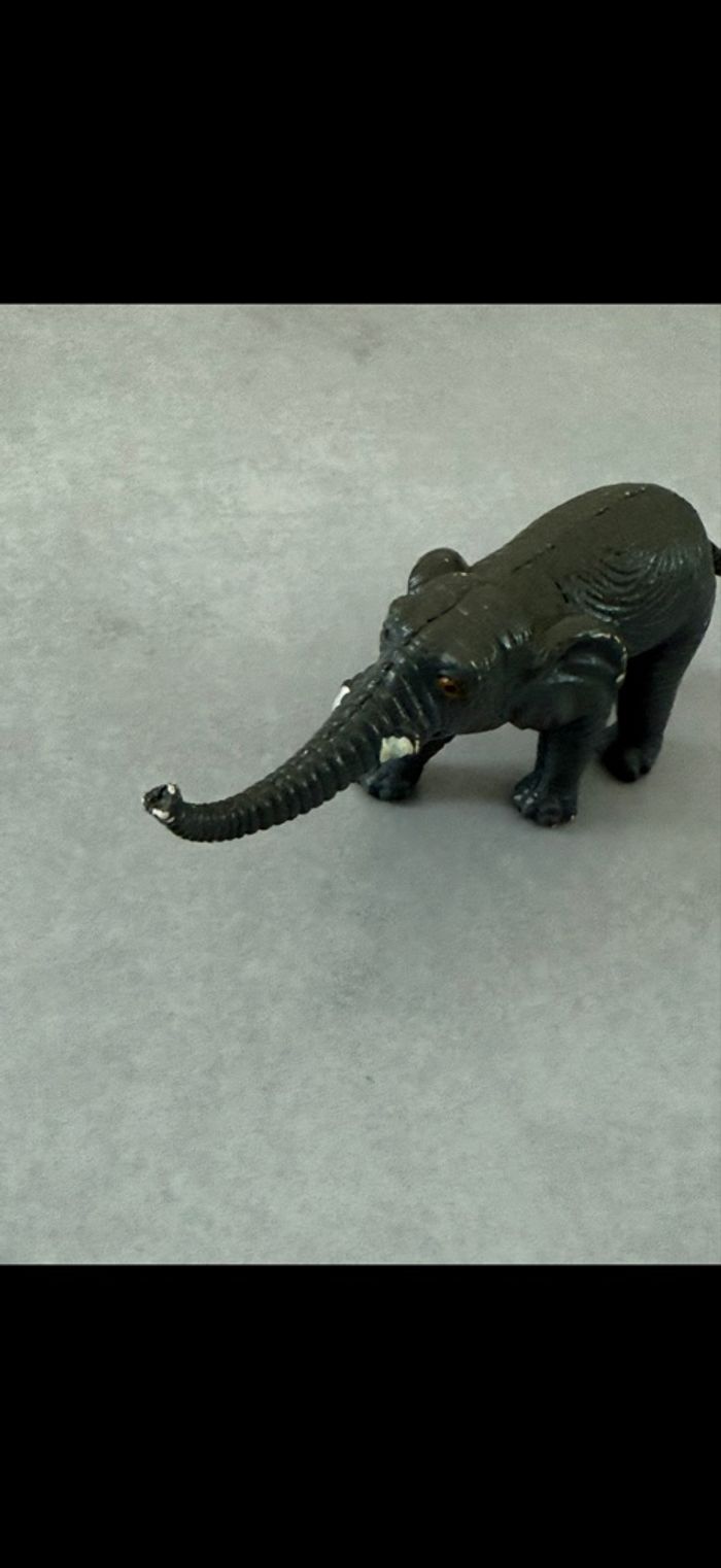 Figurine éléphant - photo numéro 2