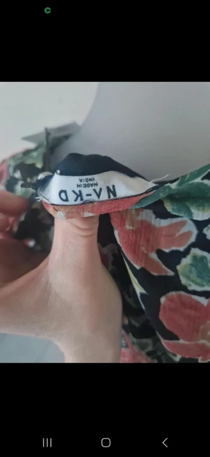 Robe fleurie na kd neuve avec étiquette taille 34 - photo numéro 4