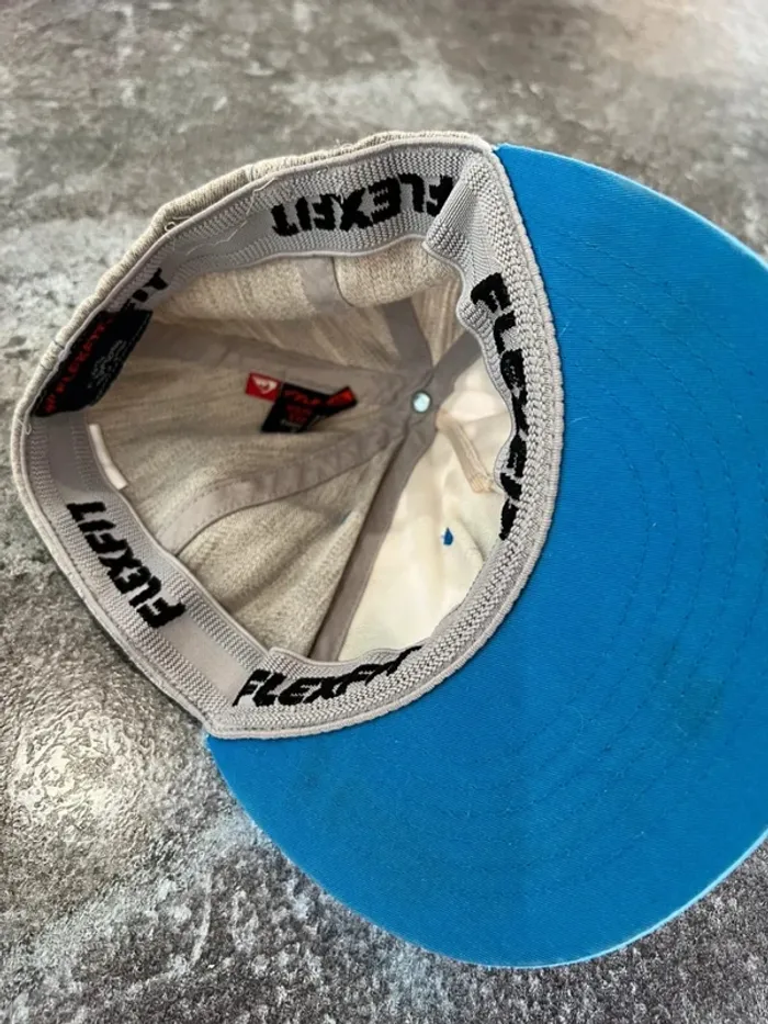 Casquette grise homme Quicksilver Gorra gris man Cappellino grigio uomo Kappe Herren - photo numéro 3