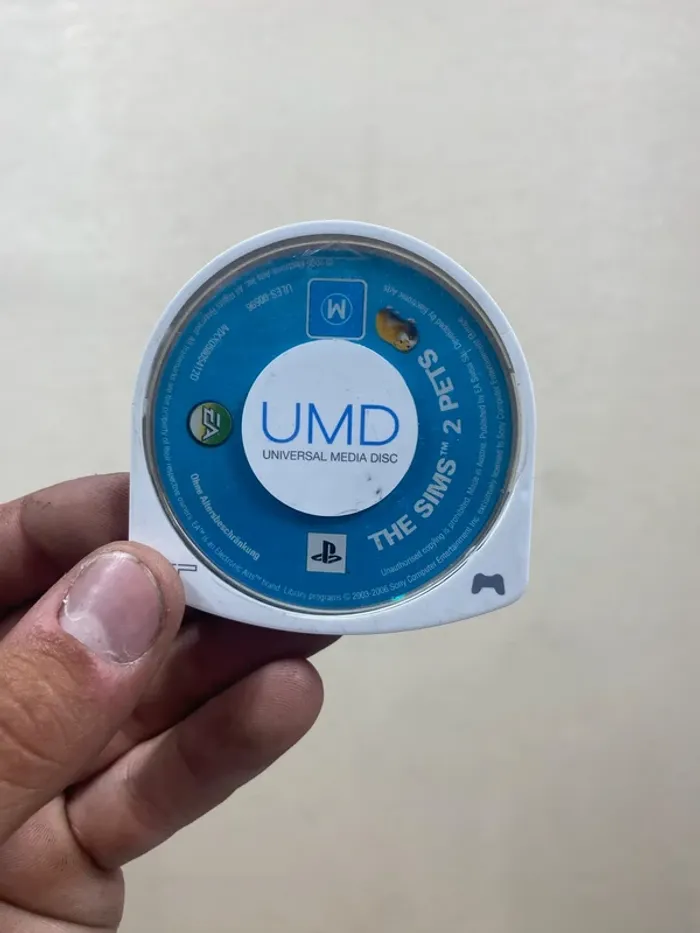 🎮 Les Sims 2 : Pets - PSP