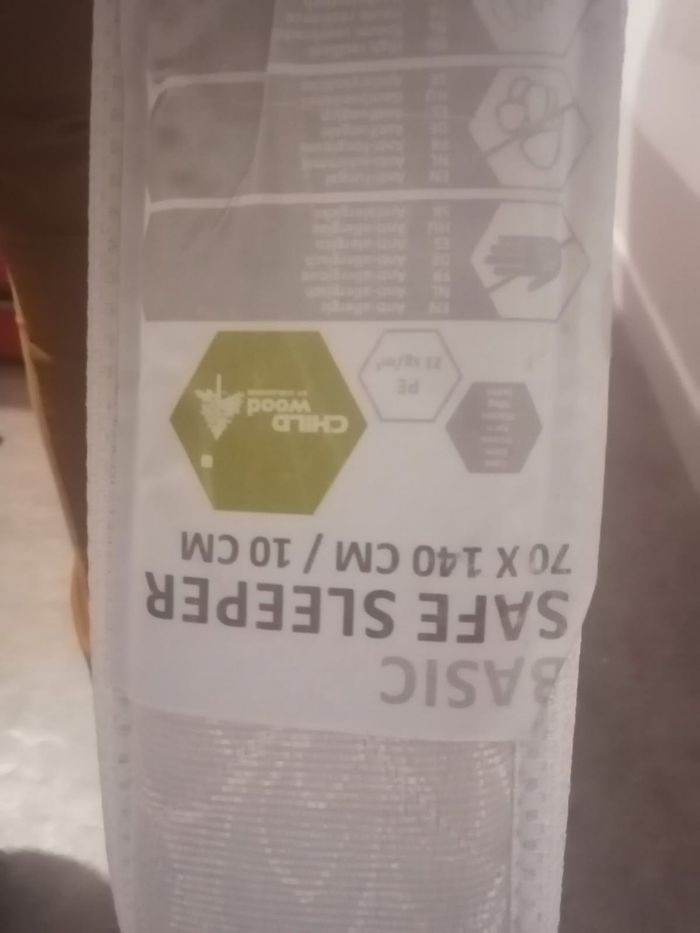 Lit à barreau plus matelas - photo numéro 3