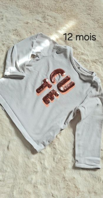 T-shirt manches longues taille 12 mois