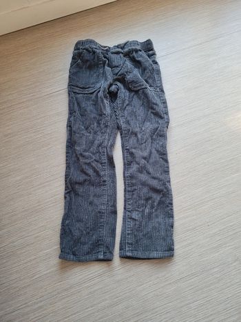 Pantalon gris anthracite 8 ans kiabi