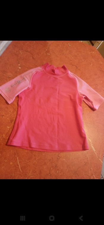 T.shirt anti UV fille taille 6 ans