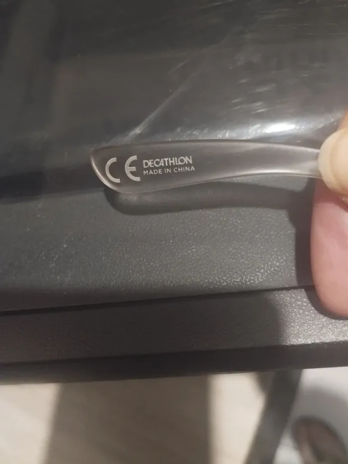 Lunettes de soleil - photo numéro 4