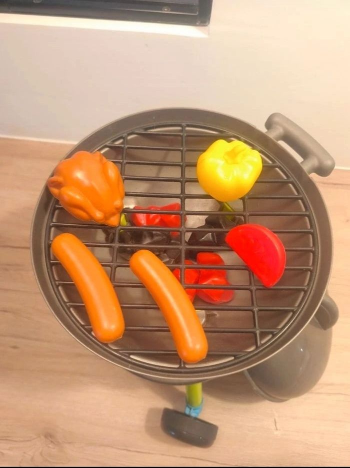 Barbecue smoby à charbon - photo numéro 3