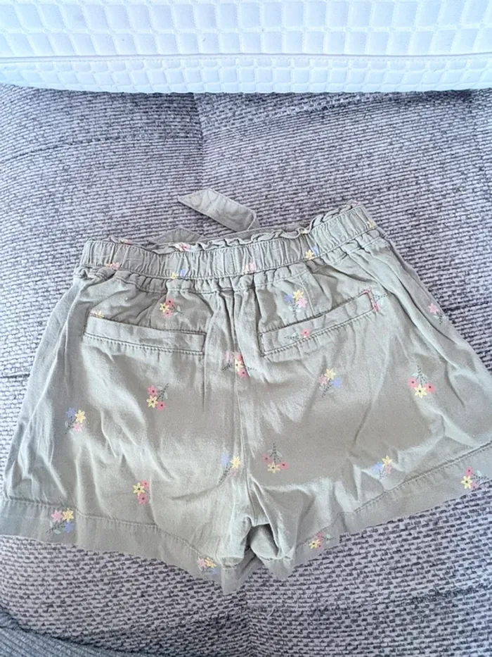 Short fille Gap - photo numéro 4