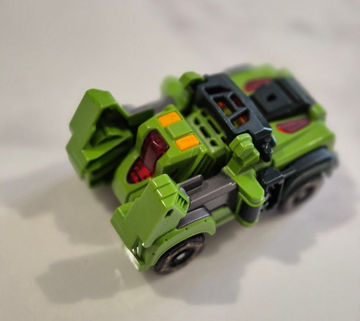Vtech switch and go transformers voiture T-Rex parlant - photo numéro 2