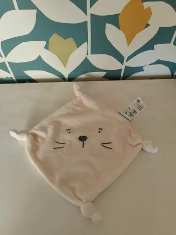 Doudou plat chat vertbaudet