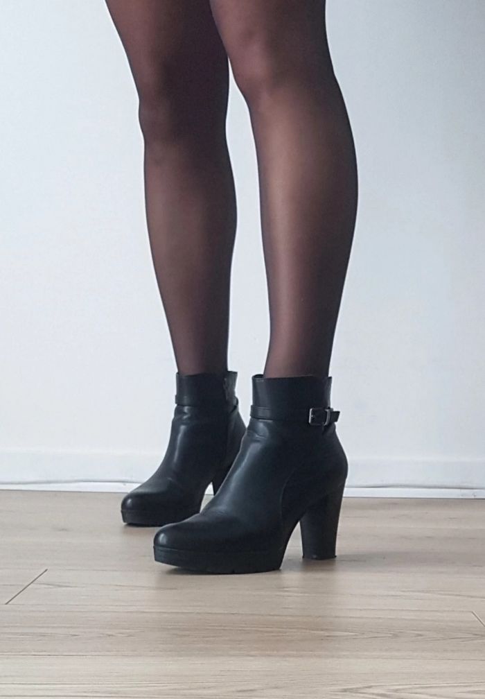 Bottines noires à talons - photo numéro 2