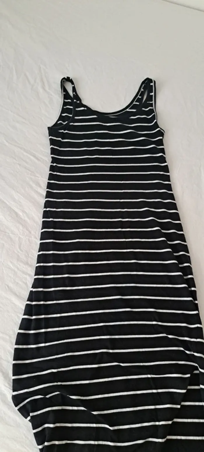 Robe à rayures - photo numéro 2