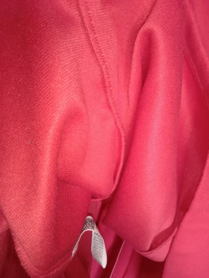 Manteau rouge col fausse fourrure - photo numéro 9