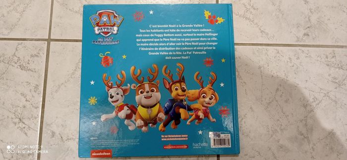 Livre Pat patrouille " mission spéciale Noël" - photo numéro 2