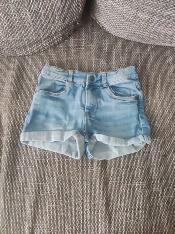 Short taille 9 ans