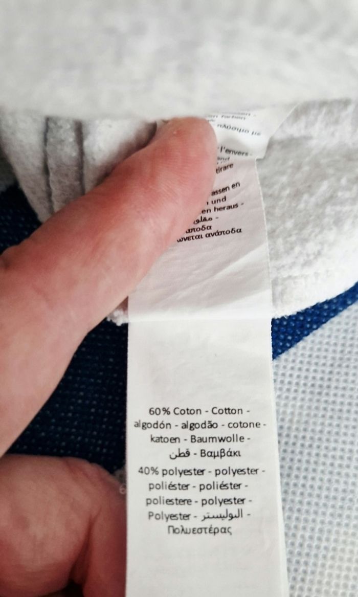 Sweat a capuche Disney 3 ans - photo numéro 7