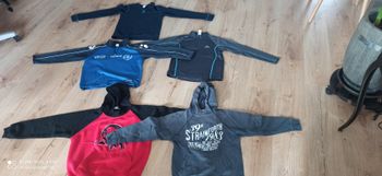 Lot de 5 pulls 10 ans