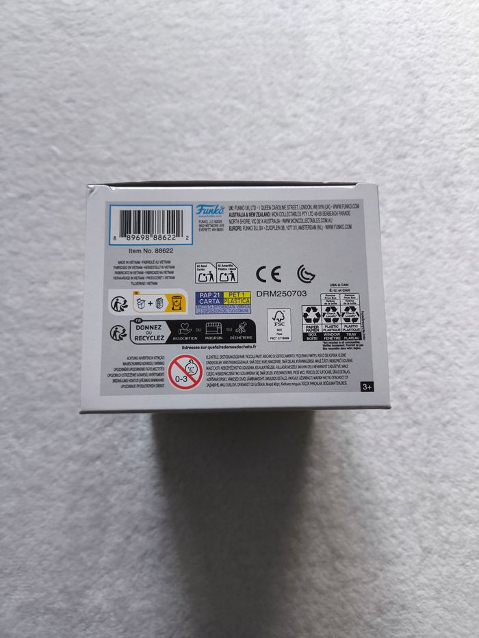 Funko Pop! Mercredi Addams #1813 – Édition Limitée Supreme 9500 pièces - photo numéro 5