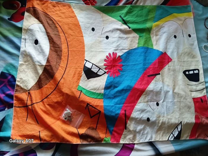 Tenture south Park peau de pêche