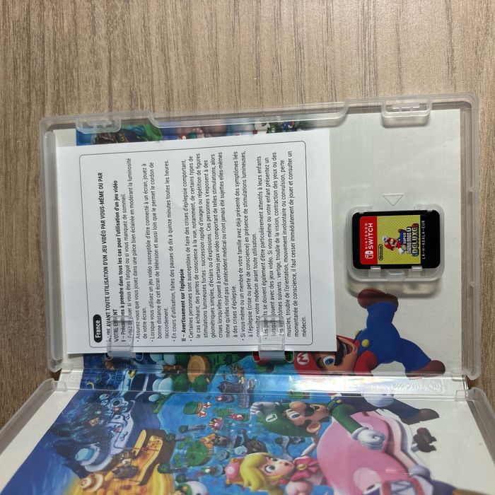 Mario Bros Deluxe switch - photo numéro 2