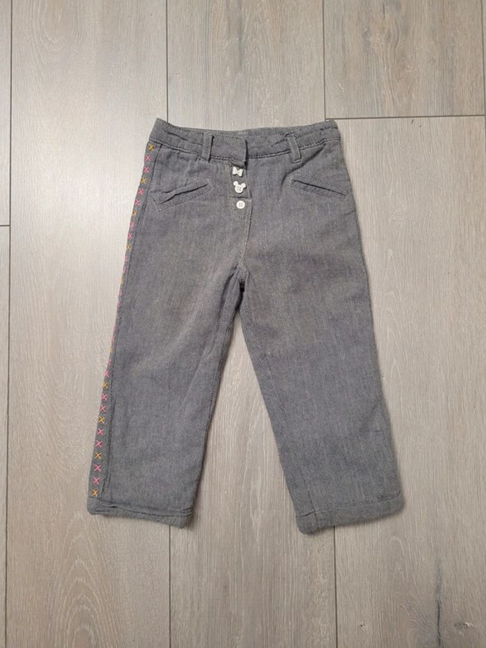 Pantalon habillé gris Minnie. Fille 23 mois. Marque Disney