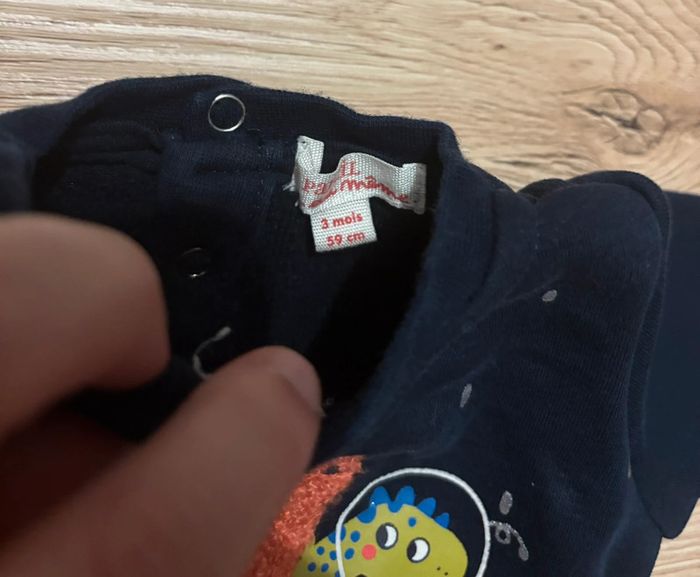 Lot 2 gilets et 1 pull - photo numéro 4