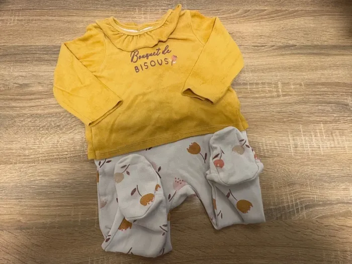 Lot 6 pyjamas 18 mois - photo numéro 9