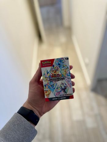 [NEUF] Bundle EV8.5 Pokémon Évolutions Prismatiques