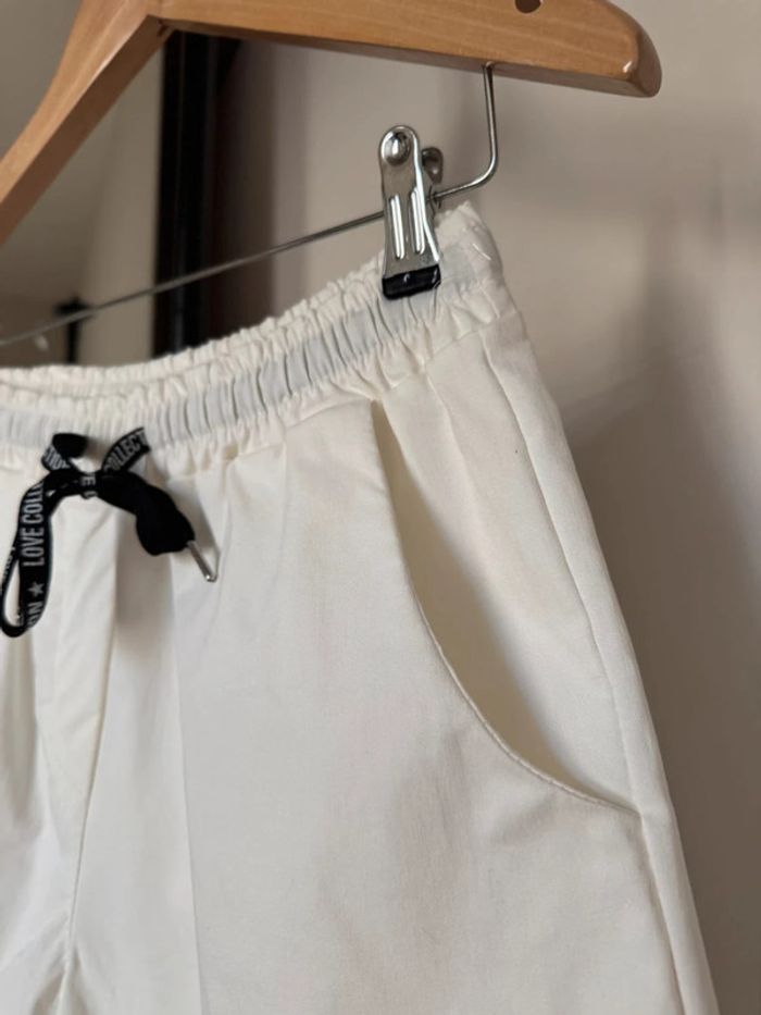 short blanc élastique - photo numéro 3