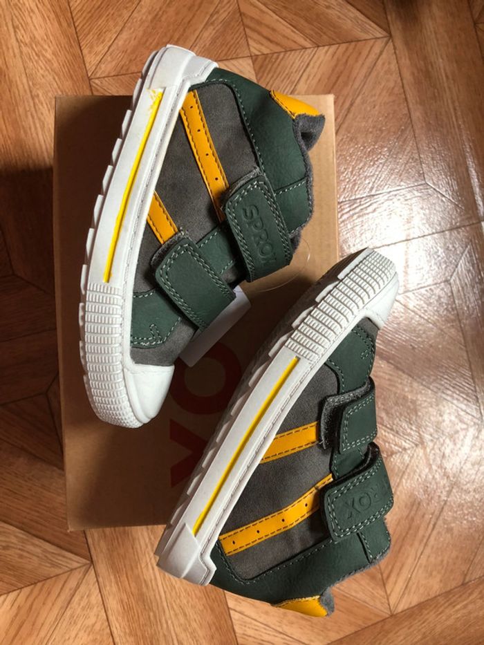 Chaussures montantes garçon neuves - pointure 25 - photo numéro 4